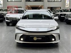 تۆیۆتا کامری